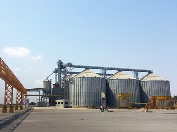 PETKUS Grain port silo