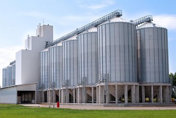 PETKUS turnkey grain storage plant